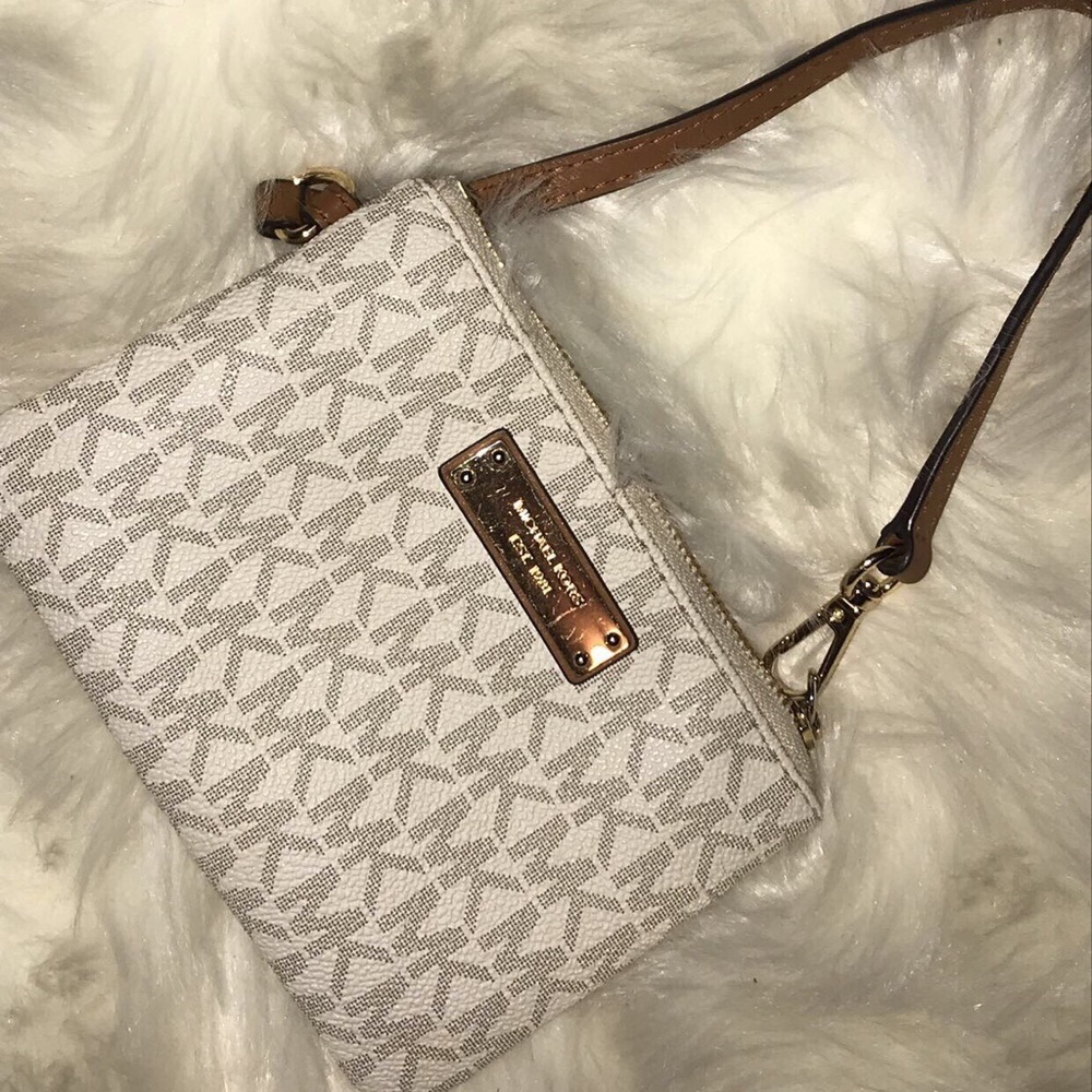 Michael Kors wallet